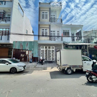 Bán Nhà Mặt Phố Tại D1, Dĩ An, Bình Dương, 4,85 Tỷ, Dts 270M2, Nhà 1 Trệt 2 Lầu, Thu Nhập 20 Triệu/Th