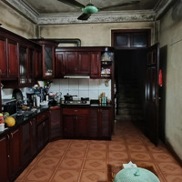 Siêu Hiếm, Cực Gần Phố - Sân Rộng Đá Bóng - Sh Quay Đầu - 6 Tầng 3 Thoáng Trước Sau