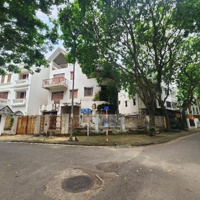 Bán Biệt Thự Đẹp Nhất Mỹ Đình, 200M2, 5 Tầngmặt Tiền10M Vỉa Hè Rộng Gara Ô Tô Chỉ 4X Tỷ 0937635131