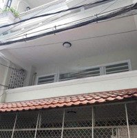 Nhà : Nc : Dt: 4,5 X 16M. 3Pn-3Wg:hxh: Giá: 18 Triệuieu:tl Gọi Luân 0938380287.Để Được Xem Nhà Miễn Phi