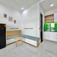 Khai Trương Siêu Phẩm Phòng Đầy Đủ Nội Thất Ban Công Thoáng Mát Vĩnh Hội Quận 4 Gần Cầu Kênh Tẻ