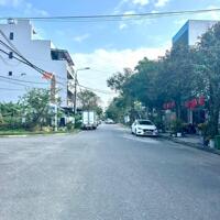 Bán lô đất Mt đường Dương Tử Giang khu Nam Việt Á , DT 90m2 giá 5ty2 LH 0942992361