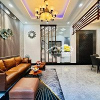 Đầu Tư Sinh Lời Ngay Nhà Hoàng Văn Thụ, P 2, Tân Bình,Diện Tích56M2, Đang Thuê 18 Tr, Giá Bán 3 Tỷ 890, Shr