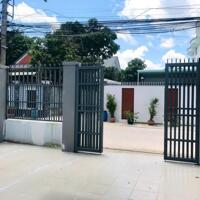 Bán Nhà Gần Cầu Vượt Củ Chi, Góc Hai Mặt Tiền, 106m2, Sổ Hồng Riêng