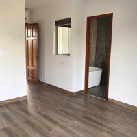 Cho Thuê Biệt Thự Song Lập 8X22 View Trực Diện Hồ Ở Kđt Lakeview City, Phường An Phú, Tp. Thủ Đức.