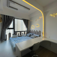 Bán Căn Hộ Antonia,Phú Mỹ Hưng,Nhà Như Hình,Lầu 10,79M2,7 Tỷ. Liên Hệ: 0903920635