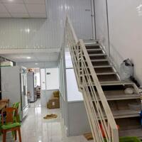 Cho thuê mbkd đường Hùng Vương, Phan Thiết, 200m2. Giá 25tr/ tháng