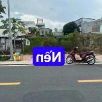 Bán đất đẹp, 160m2 đối diện trường THPT Nguyễn Đình Chiểu, Mỹ Lộc, Cần Giuộc, Long An, chỉ 5xx