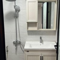 Bán Căn Hộ Tòa Nhà 172 Ngọc Khánh 113 M2, 3 Ngủ, 2 Phụ, H Đông Nam, Giá Bán 8,5 Tỷ