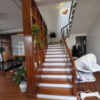 Nhỉnh 11 Tỷ Sở Hữu Ngay Biệt Thự 3 Tầng Hiện Đại Tặng Full Nội Thất Tại Phường Liêm Chính Hà Nam