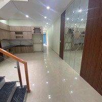 Bán Nhà Mặt Phố Tại Đường 91, 150M2, Đẹp, Nhiều Tiện Ích Tại P Phú Tân Tp Tdm Bình Dương