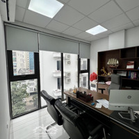 Cho Thuê Văn Phòng 75M Phố Khúc Thừa Dụ, Cầu Giấy Giá Chỉ 12 Triệu/Tháng View Đẹp