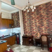 Cho Thuê Tầng 3,4,5 Để Ở Hộ Gia Đình Tại Ngõ 61 Phố Hoàng Cầu, Quận Đống Đa, Ngay Cạnh Hồ Hoàng Cầu