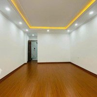 Cho Thuê Nhà Ngõ 113 Hoàng Cầu 50M2X5T Ô Tô Đỗ Cửa