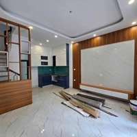 Trương Định, Hoàng Mai, 33M2,Mặt Tiền4M, Giá Bán 6.35 Tỷ. Nhà Mới Ht. Ngõ 2.5M