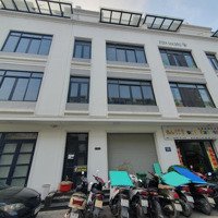 Cho Thuê Nhà Hàm Nghi - Nam Từ Liêm, Hà Nội.diện Tích90M2, 5 Tầng Mặt Tiền 6M Có Thang Máy, Có Điều Hòa
