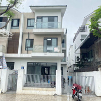 Cho Thuê Biệt Thự An Vượng Dương Nội 180M2 Hoàn Thiện Giá 25 Triệu/Tháng Liên Hệ Xem Nhà 0357359604