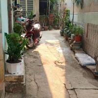 Nhà nát 2/Trưng Nữ Vương-TT. Hóc Môn.Dt 196m2 (ngang 28m)~5,5ty