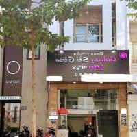 Bán Nhà Ngay Phố Wall Trung Tâm Tài Chính