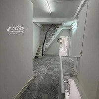 Cho Thuê Nhà Hẻm 3M Cao Thắng, P. 3, Quận 3 Giá Bán 14 Triệu/Th, 32M2