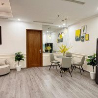 Bán Căn 2 Ngủ Thoáng Sáng Park Hill Giá Hơn 6 Tỷ