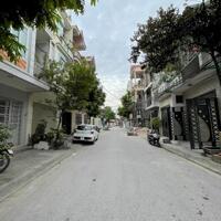 Bán lô đất ngay cạnh trường cấp 3 Hồng Bàng  80m giá chỉ có 3,1x tỷ  LH 0979087664