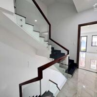  Bán nhà đường Lê Thiết Hùng, Phước Long B - Nha Trang. Chỉ 5.8 tỷ