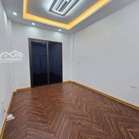 Bán Nhà Đẹp 5 Tầng Ngõ 250 Kim Giang,Diện Tích35M2, 5 Tầng - 6 Phòng Ngủ, Ở Ngay - Giá Chào 6.650 Tỷ