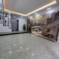 Bán Gấp Nhà (Gkv) Phố Vũ Trọng Phụng, 66M 5 Tầng Thang Máy 16,5 Tỷ. Ô Tô Trong Nhà, Nhà Quan Chức