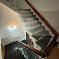 Kẹt Tiền Bán Nhanh Nhà Đông Tăng Long, 3 Tầng, 5 Vệ Sinh 6 Vệ Sinh Đường 10M, Hoàn Công, Giá Bán 8.9 Tỷ