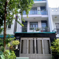 Cần Bán Gấp Nhàhẽm Xe Hơi8M Đường Lê Thị Hồng, P17, Gò Vấp.diện Tích6.5X23M. Kết Cấu 2 Lầu. Giá Bán 15.5 Tỷ