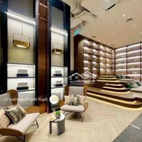 Bán Gấp Penthouse De La Sol, Tôn Thất Thuyết, Q4, Hcm, 44,9 Tỷ, 401M2, 4 Phòng Ngủ 3Wc