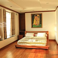 Cần Share 01 Phòng Trong Căn Hộ 4 Phòng Ngủview Sông, Ngay Sát Chợ, Nội Thất Đầy Đủ. Lh: Vân 090.681.2489