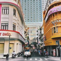 Cho Thuê Nhà Mặt Tiền Tại: Phố Đi Bộ Nguyễn Huệ Quận 1. Dtsd: 150M2 Giá Chỉ: 120 Triệu/Th