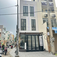 Cho Thuê Nhà Căn Góc 2 Mặt Tiền, Cư Xá Tân Định, Trần Nhật Duật Quận 1 (Dt: 15X4, 3 Tầng), 62 Triệu