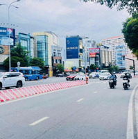 Bán Gấp Nhà Mặt Tiền Nguyễn Hữu Cảnh, Vị Trí Siêu Đẹp, Cách Chợ Bến Thành Chỉ 3P Xe Máy Giá Bán 20 Tỷ