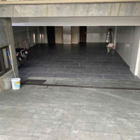 Cho Thuê Mp Lê Văn Lương_ Lang Hạ _Đống Đa , Diện Tích: 190M ,9T ,Có Hầm .Thông Sàn ,Có Pccc .Giá Chỉ 200 Triệu