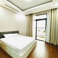 Royal City, Chính Chủ Thiện Chí Bán Căn 3 Phòng Ngủ 101M2, Giá Chỉ 9 Tỷ Có Thương Thảo. Liên Hệ: 0966765998