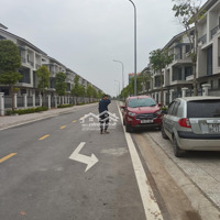 Bán Biệt Thự 180M2 Đẹp Như Mơ Trong Khu Đô Thị Singapore, Giá Gốc Từ Cđt, Vị Trí Trên Vành Đai 3