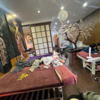 Cho Thuê Nhà Hương Viên - Hai Bà Trưngdiện Tícht3 90M2. Chung Chủ, Có Thang Máy, Thông Sàn