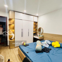 Bán Nhà Trần Thái Tông, Ngay Đối Diện Công Viên Cầu Giấy, Ô Tô Đỗ Cửa 40M2 X 5 Tầng, Giá Bán 11,6 Tỷ