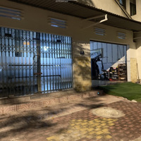 Cần Bán Nhà Cấp 4 Diện Tích 180M2, Ngang 10M X 18M