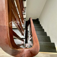 Chính Chủ Phố Thái Thịnh Khu Phân Lô Ô Tô Đỗ Cửadiện Tích55M2 X 6T Nhà Có Việc Cần Bán Gấp 0988663659