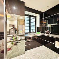 Bán Nhà Mặt Phố Hoàng Văn Thái Hàng Hiếm Dòng Tiền Ổn Định 65 Triệu/Tháng Đầu Tư Sinh Lời Cao