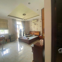 Bán Nhà Phố Him Lam Kênh Tẻ Q7Diện Tích5X20 Hầm Trệt 3 Lầu Hướng Bắc Giá Bán 25,5 Tỷ Tặng Nt