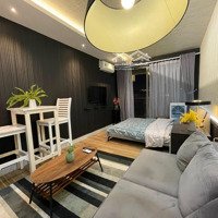Giá Rẻ! Millennium Q4 Cho Thuê Studio Giá Chỉ 12 Triệu 35M2 Full Nt - Tầng Cao Thoáng Mát Liên Hệ: 093337623