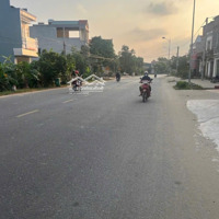 Mặt Đường Ql17, Xuân Lai, Gia Bình, Bắc Ninh.
Cạnh Cổng Sân Bay Gia Bình Đang Xây Dựng Ngày Đêm