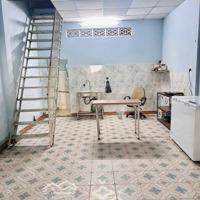 Văn Phòng Kết Hợp Kho Ngay Gigamall Thủ Đức 8X22. Đường Xe Tải Tận Nơi