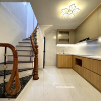 Bán Nr View Đẹp Tại Tôn Đức Thắng, 7,945 Tỷ, 32M2, 3 Phòng Ngủ 4 Vệ Sinh 5T, Đống Đa, Hà Nội