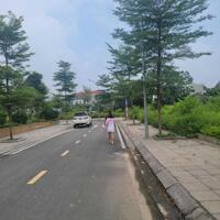Bán lô đất nền 2 mặt tiền sẵn sổ đỏ sang tên ngay Phố Chợ Lương Sơn. Giá 2,4x tỷ